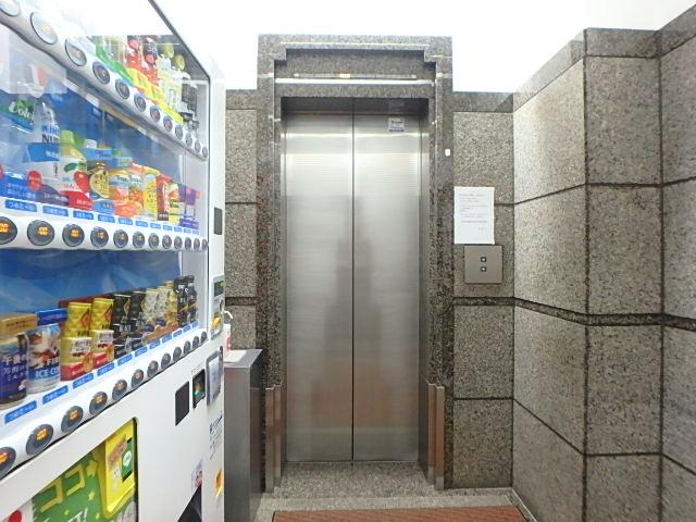 第２秩父屋ビルホール②