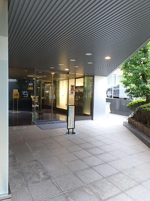 エントランス②