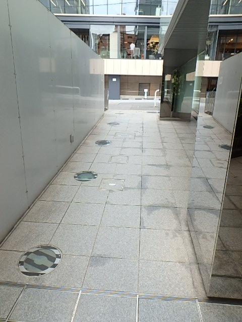 エントランス③