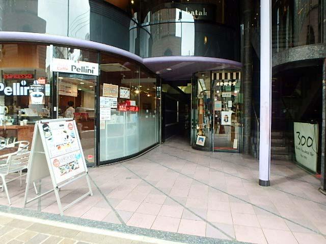 エントランス①