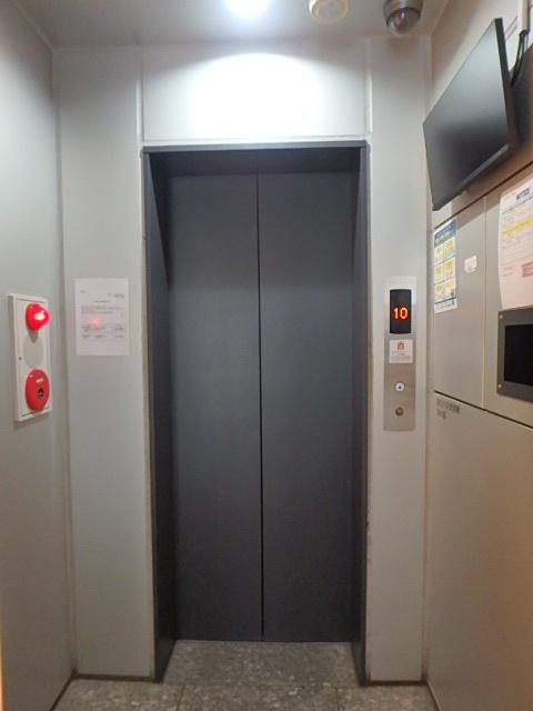 ホール②
