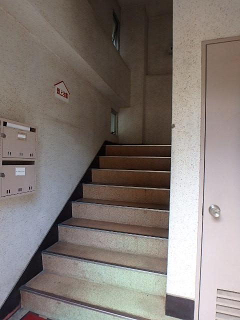 ホール①