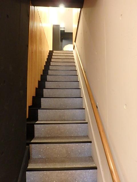 ホール②