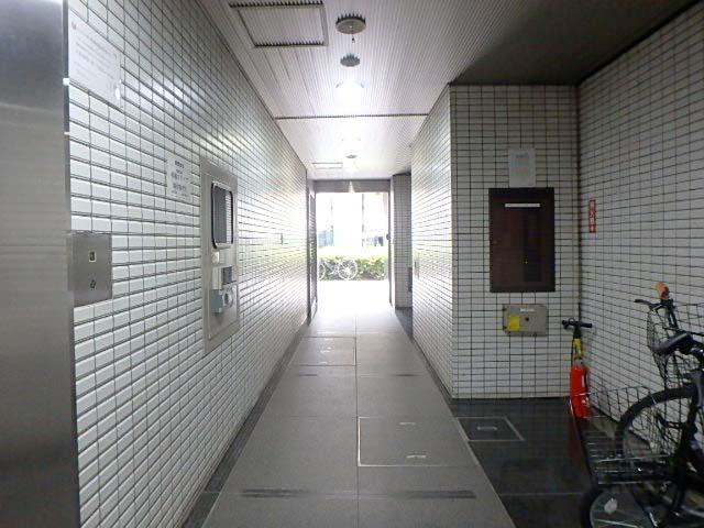 ホール②