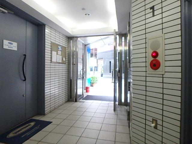 ホール③