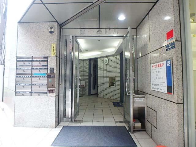 エントランス②