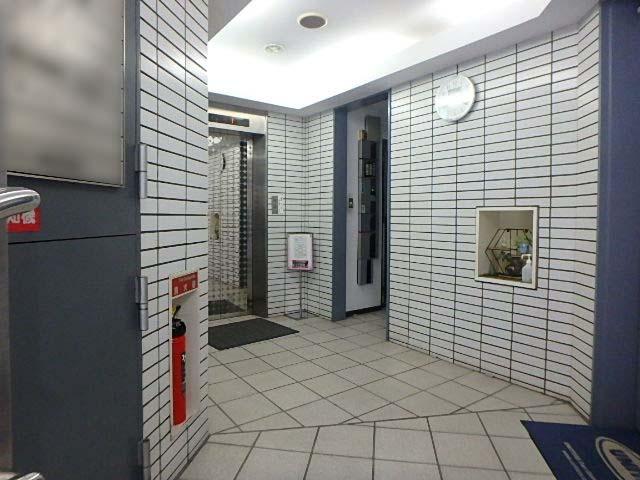 ホール①