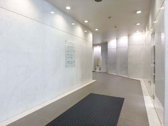 ホール①