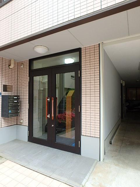 エントランス②