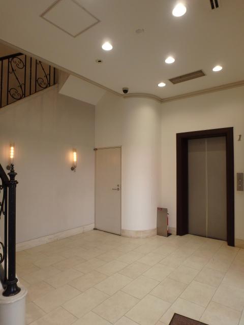 ホール②