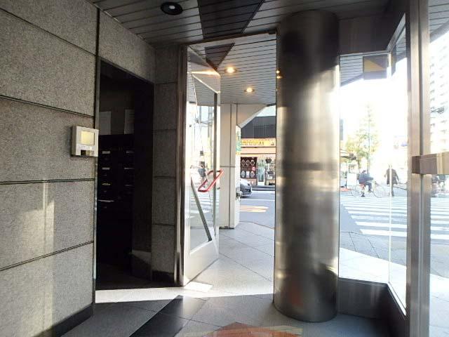 ホール③