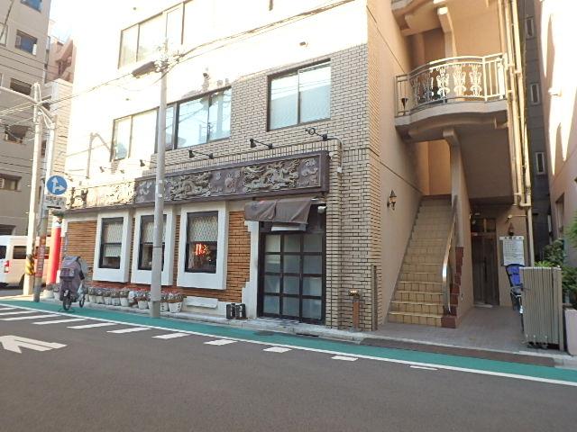 エントランス①