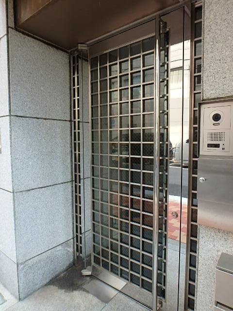 こうしんビルエントランス③