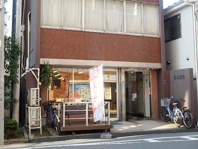 深津ビルエントランス①