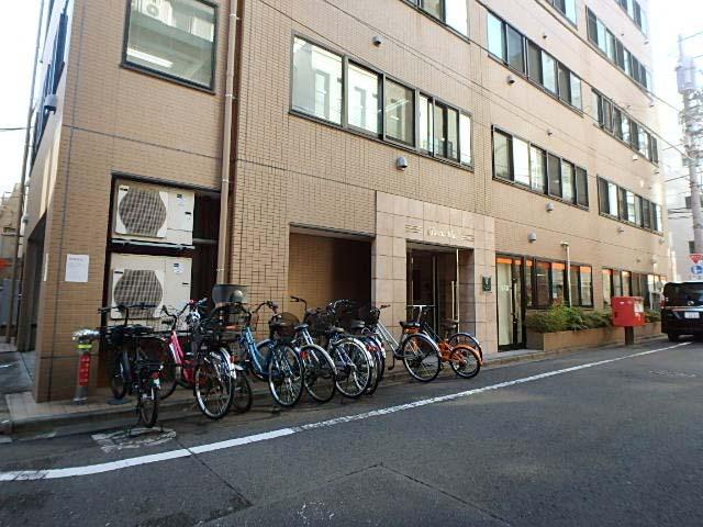 エントランス①