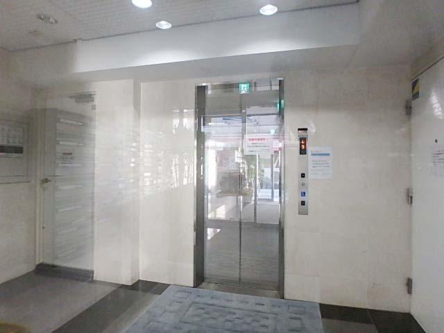 ホール②