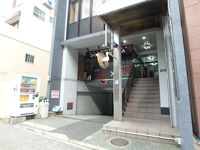 廣丸ビル１エントランス①