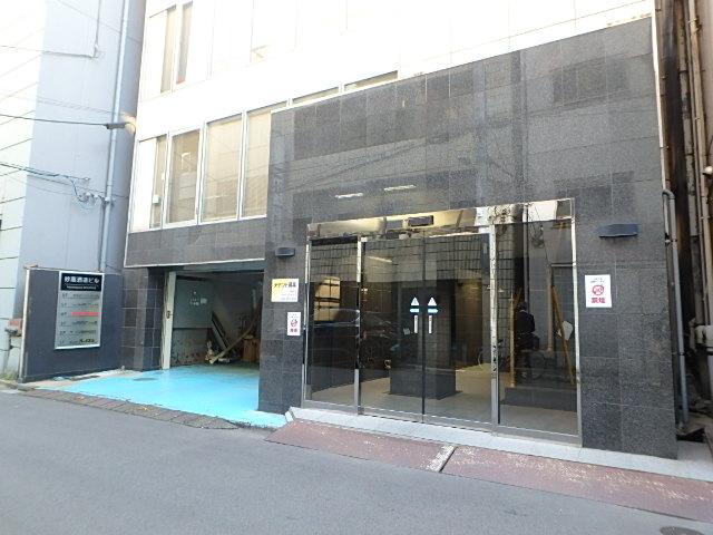 エントランス①