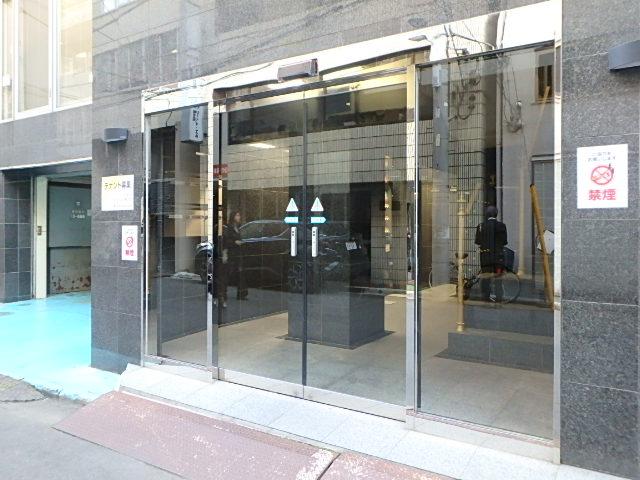 エントランス②