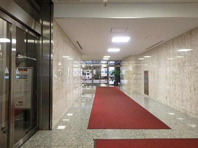 ホール④