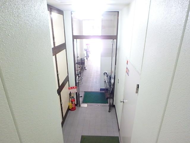 ホール⑤