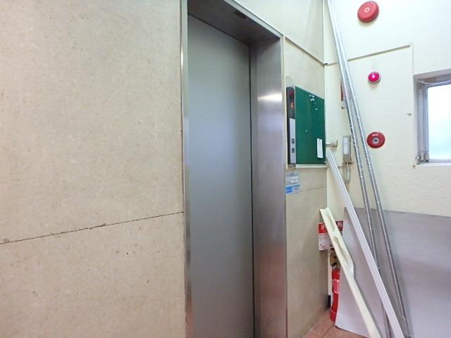 西勘本店ビルホール②