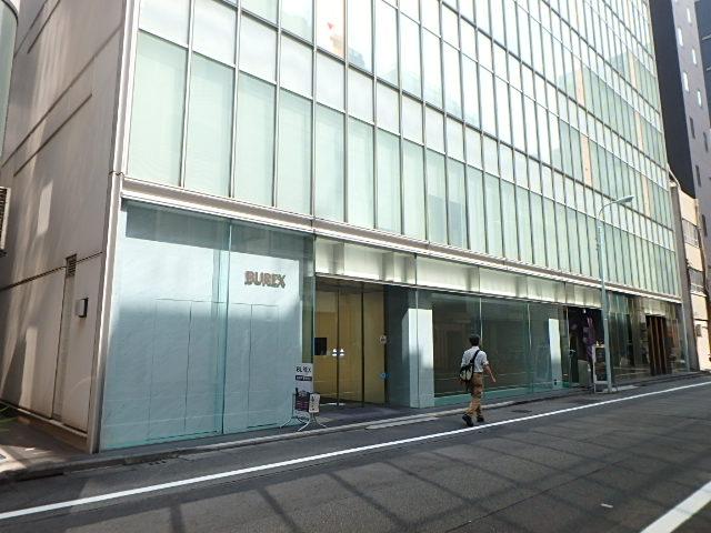 エントランス①