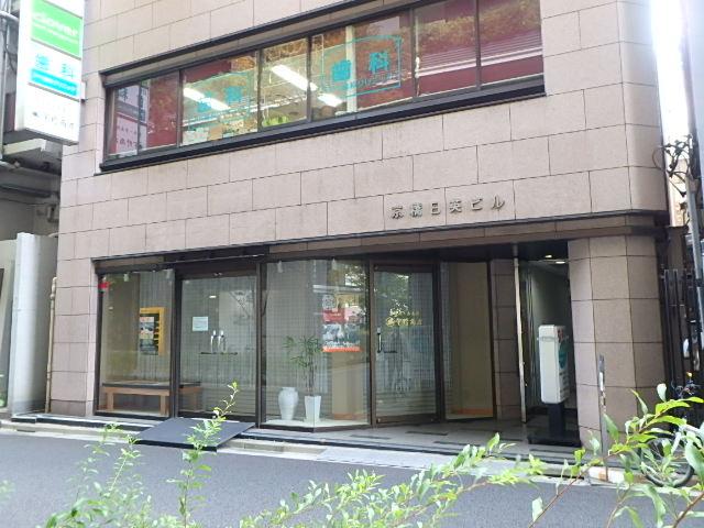 エントランス①