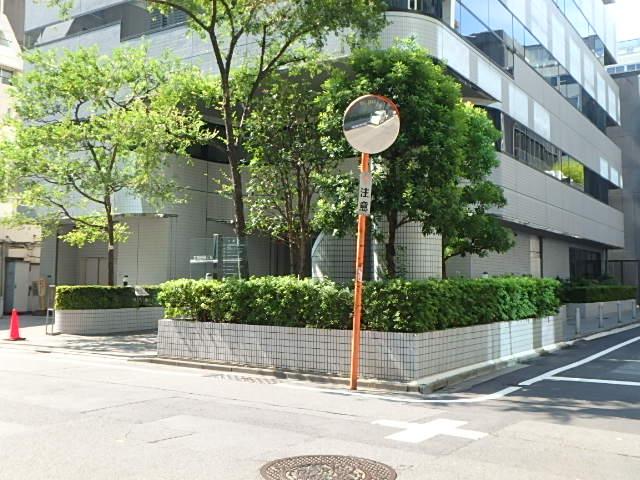 エントランス①