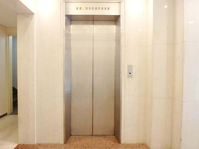 京橋山本ビルホール②