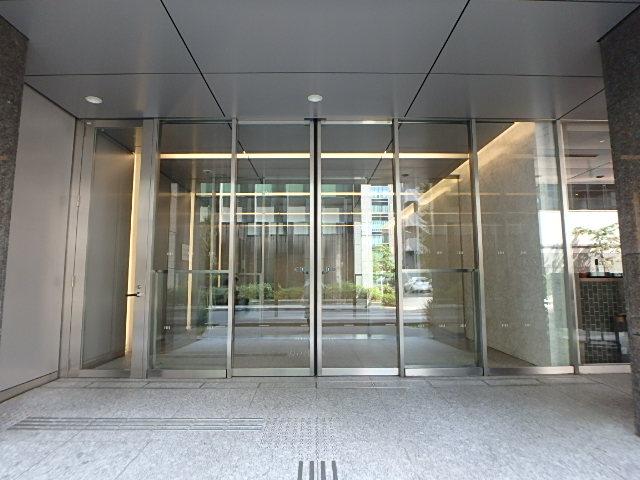 エントランス②