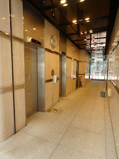 ＣＳＳビルディング（旧ＪＤＢ銀座ビル）ホール②