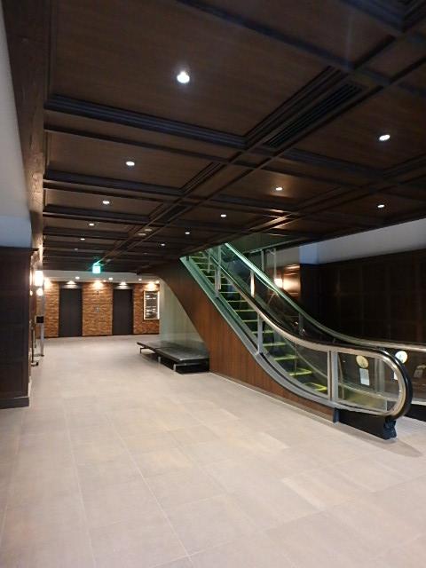 ホール②
