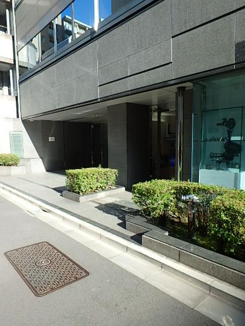 エントランス①