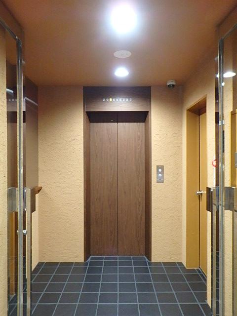 ホール②
