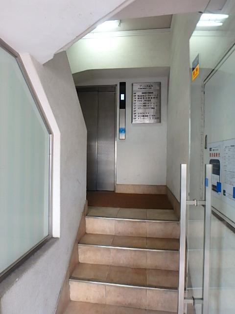 銀座プリンスビルホール①