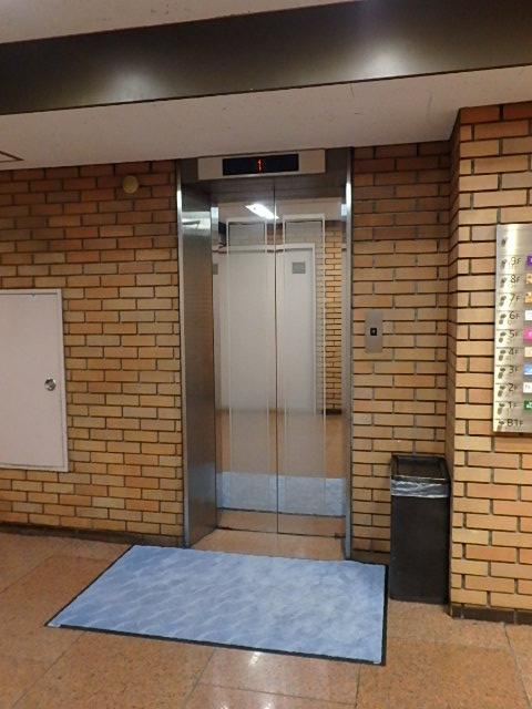 ホール③