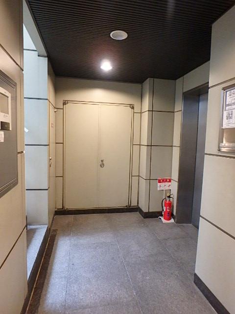 ホール②
