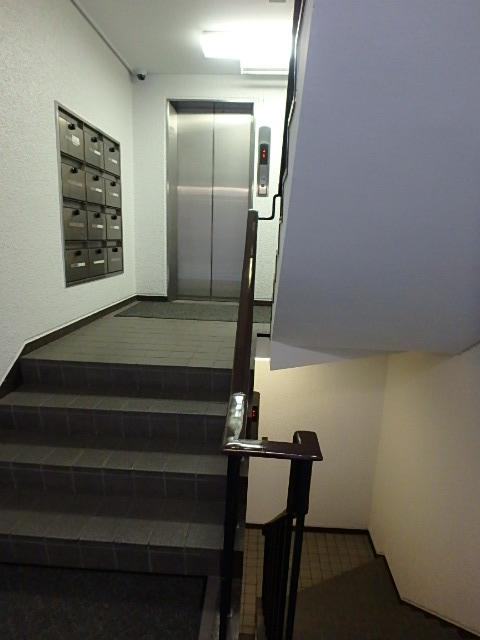 ホール①