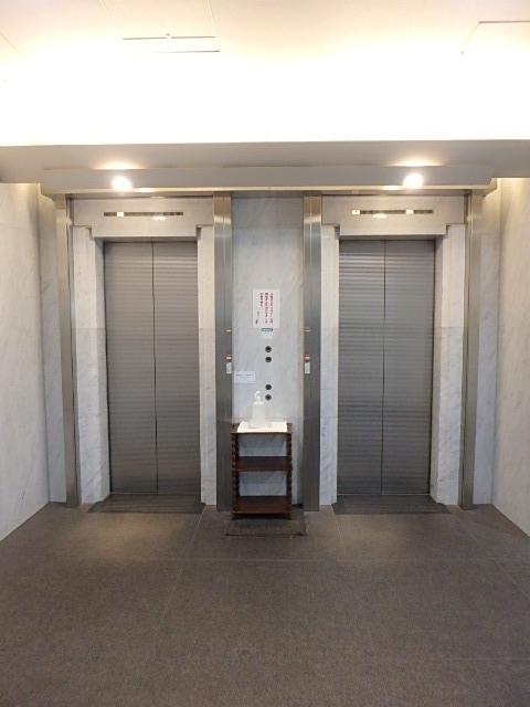 ホール②