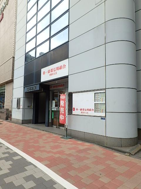 エントランス①