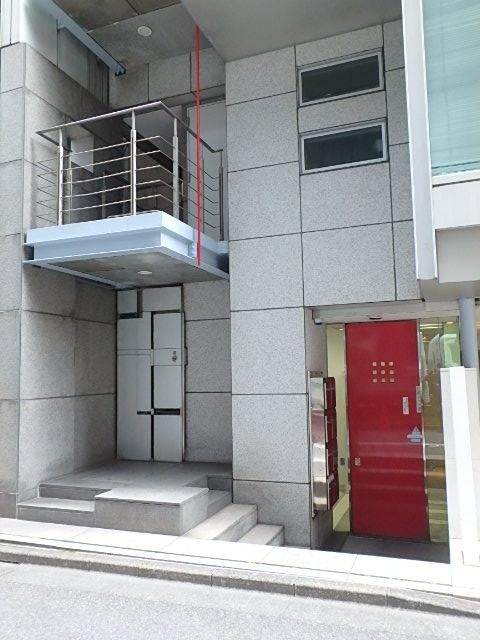 銀座ＤＴビルエントランス②