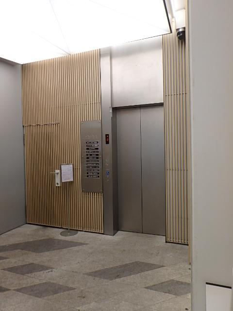 ホール②