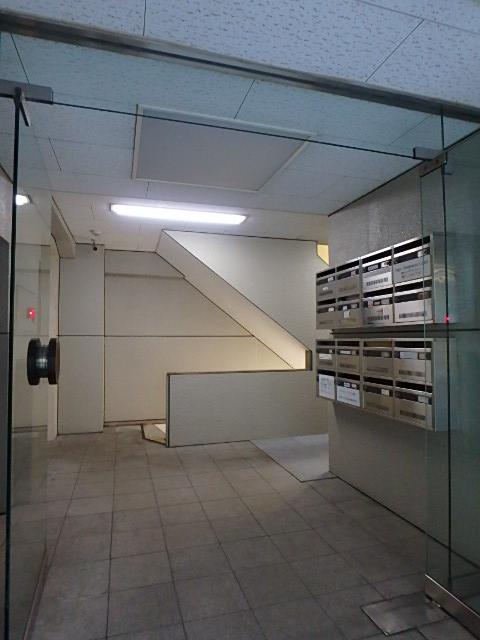 ホール①