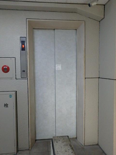 ホール②