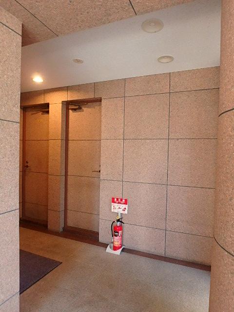 ホール①