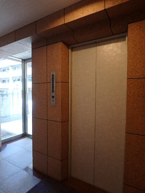 ホール③