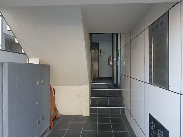 桜井ビルエントランス②