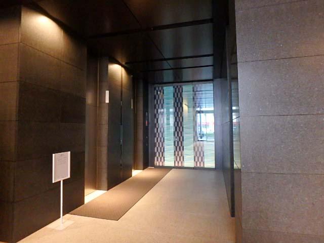 ホール②