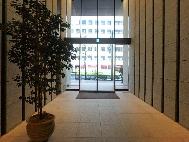 ホール⑤